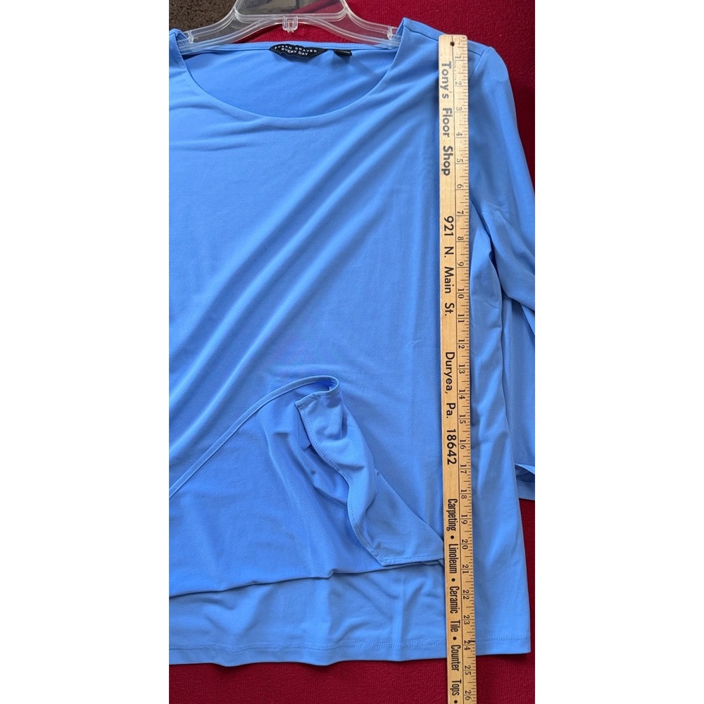 Susan Graver Liquid Knit Every Day Blue Asymmetrical Sharkbite 3/4 Sleeve Top M - Picture 4 of 8